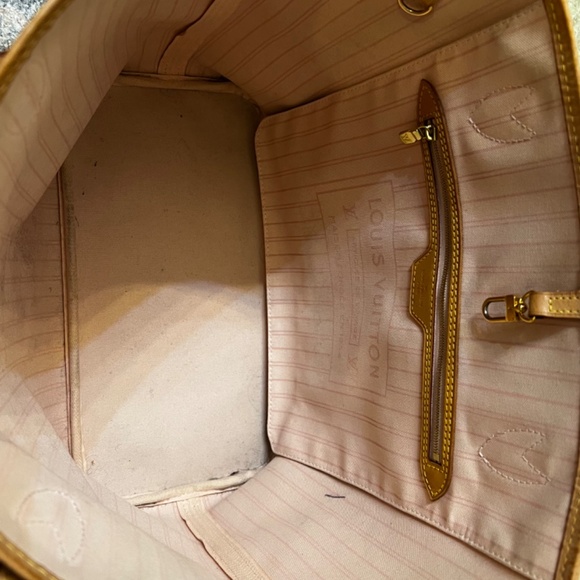 Authentic Louis Vuitton Neverfull MM, wristlet and wallet - Picture 5 of 16